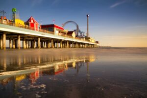 galveston historic pleasure pier, one of the fun things to do in south texas