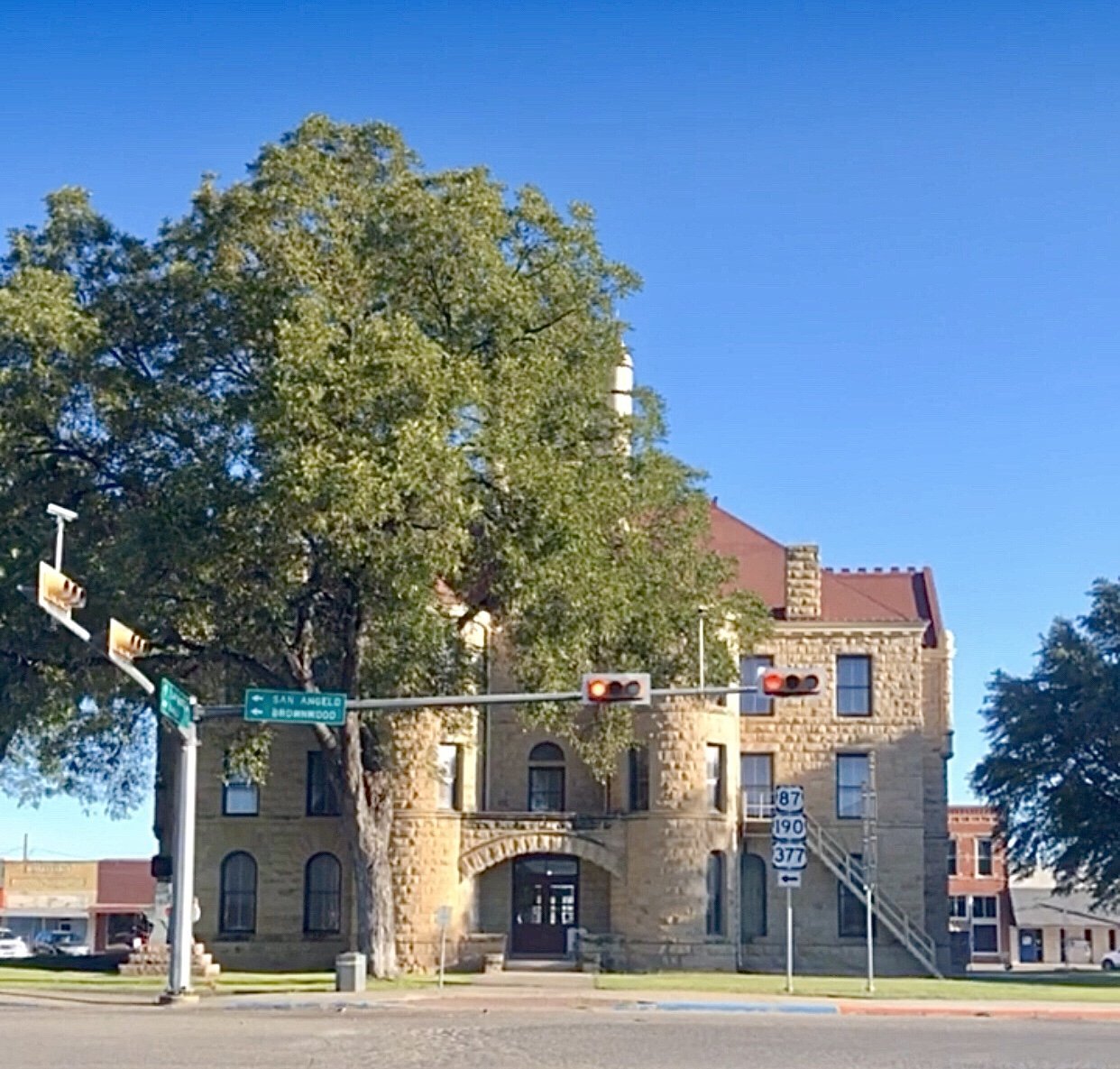 mculloch county courthouse near the best things to do in brady texas